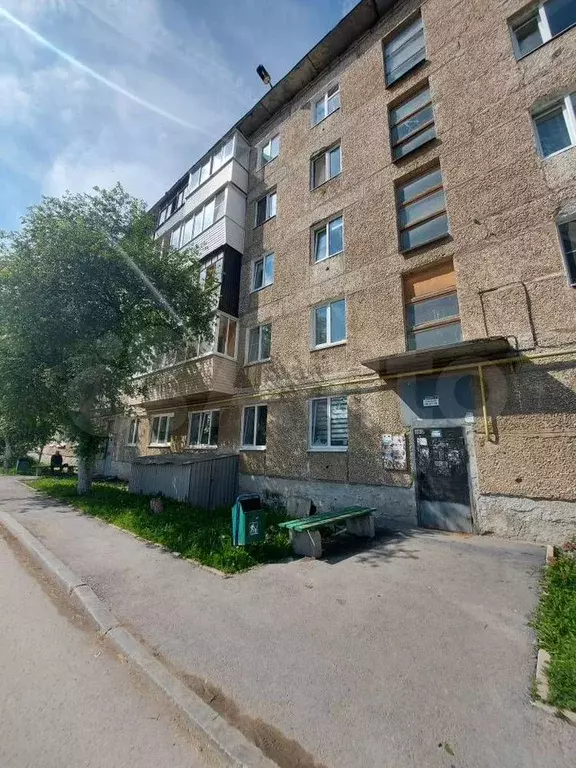 2-к. квартира, 41 м, 5/5 эт. - Фото 0
