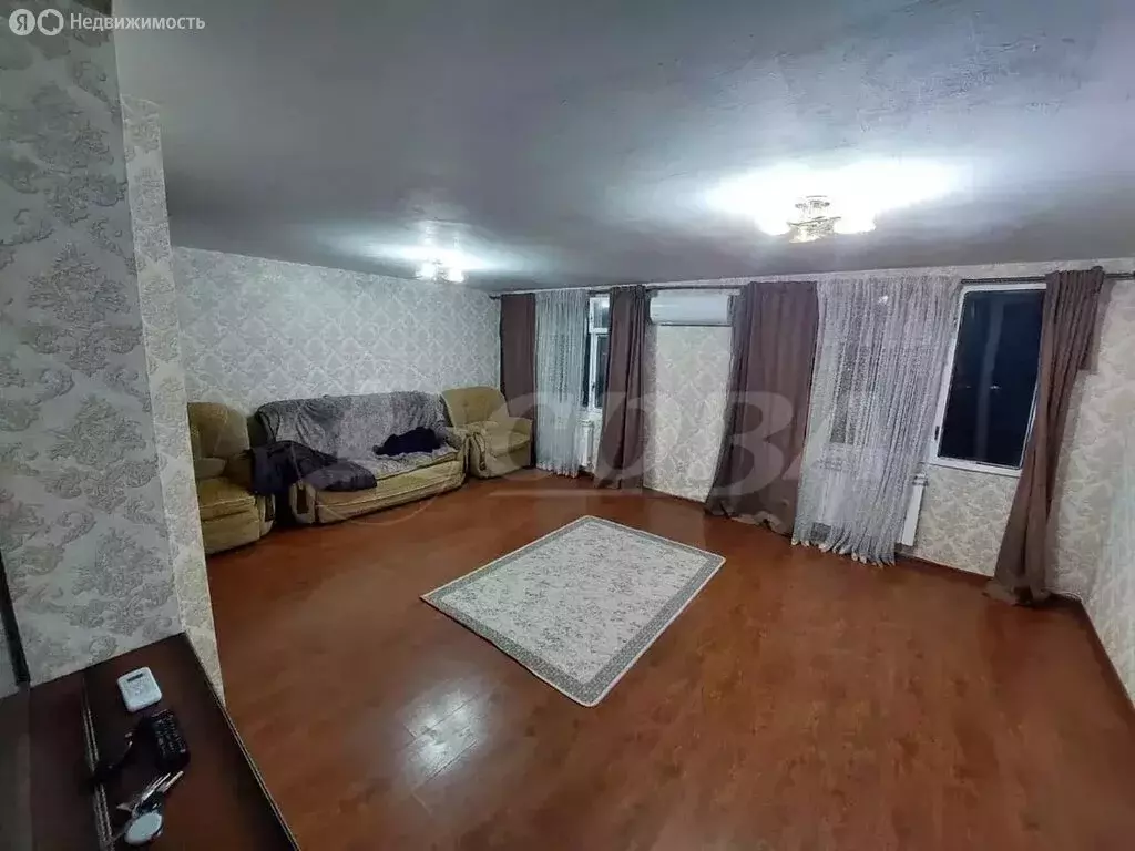 2-комнатная квартира: Махачкала, проспект Петра I, 59 (60 м) - Фото 1