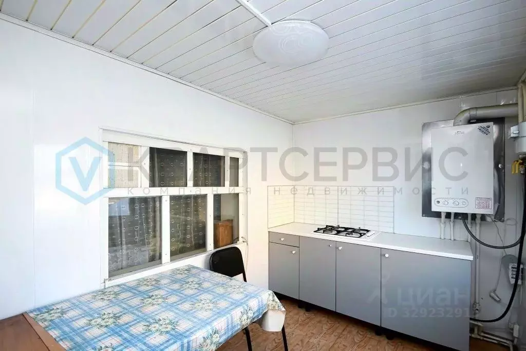 Дом в Омская область, Омск Малая Островская ул. (95 м) - Фото 1
