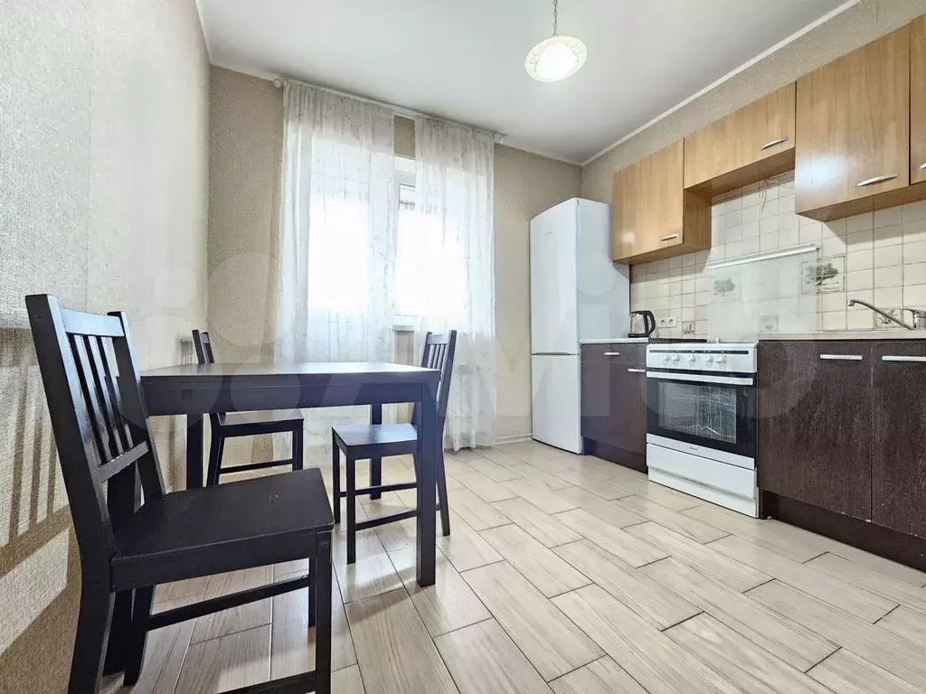 1-к. квартира, 40 м, 19/22 эт. - Фото 1
