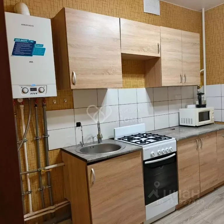 2-к кв. Волгоградская область, Волгоград ул. 70-летия Победы, 12 (47.1 ... - Фото 1