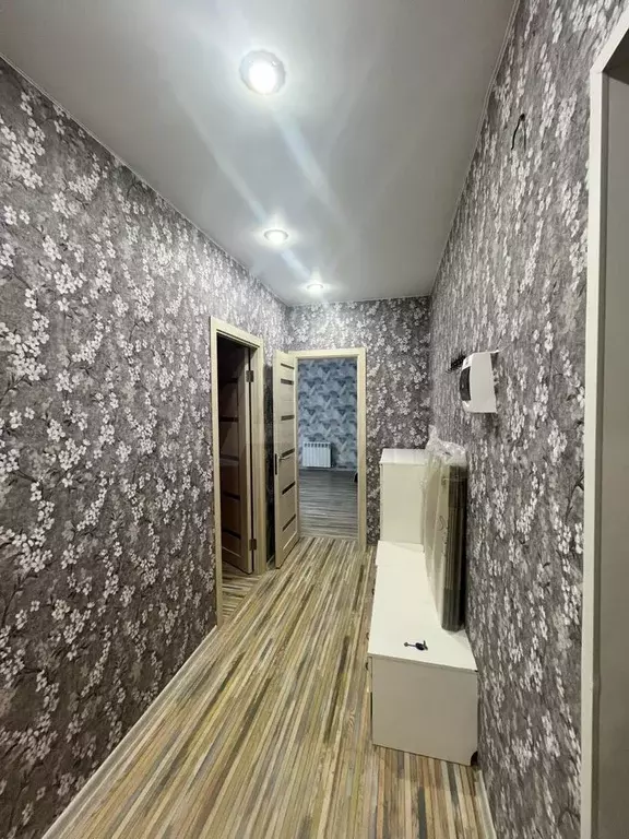 2-к. квартира, 46 м, 1/5 эт. - Фото 1