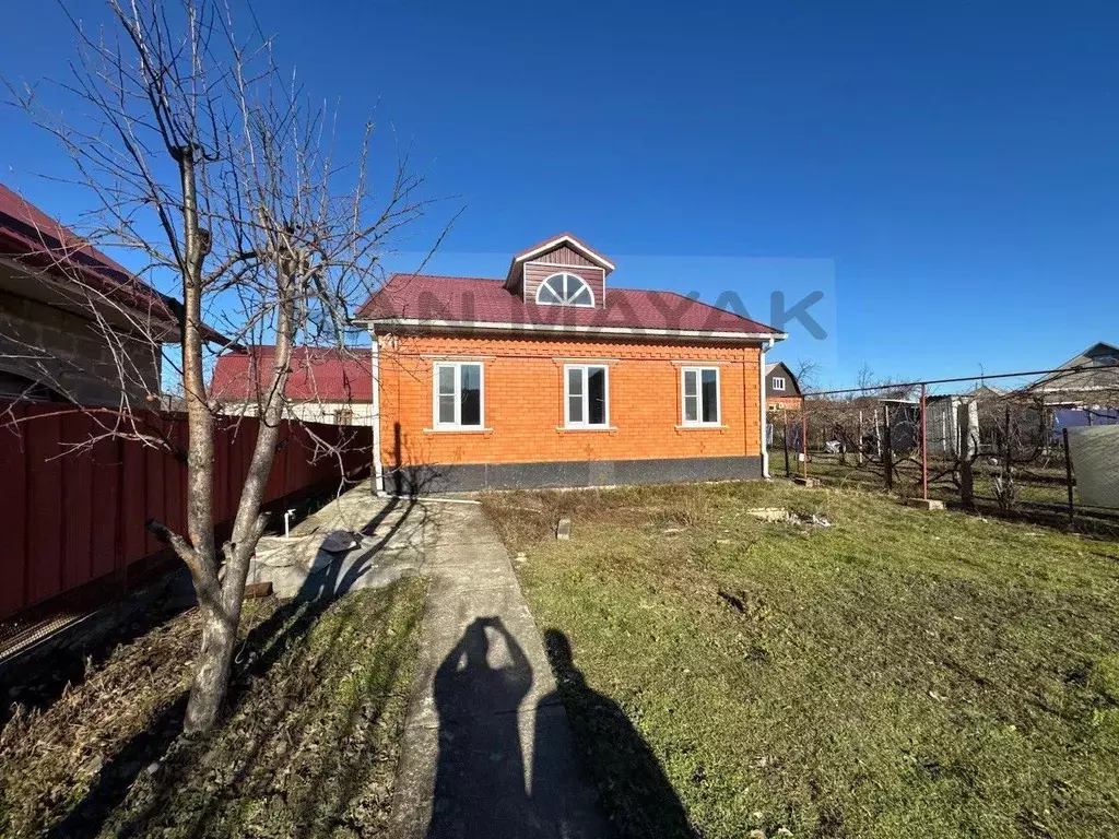 Дом в Адыгея, Майкоп ул. Конституции, 60 (94 м) - Фото 2