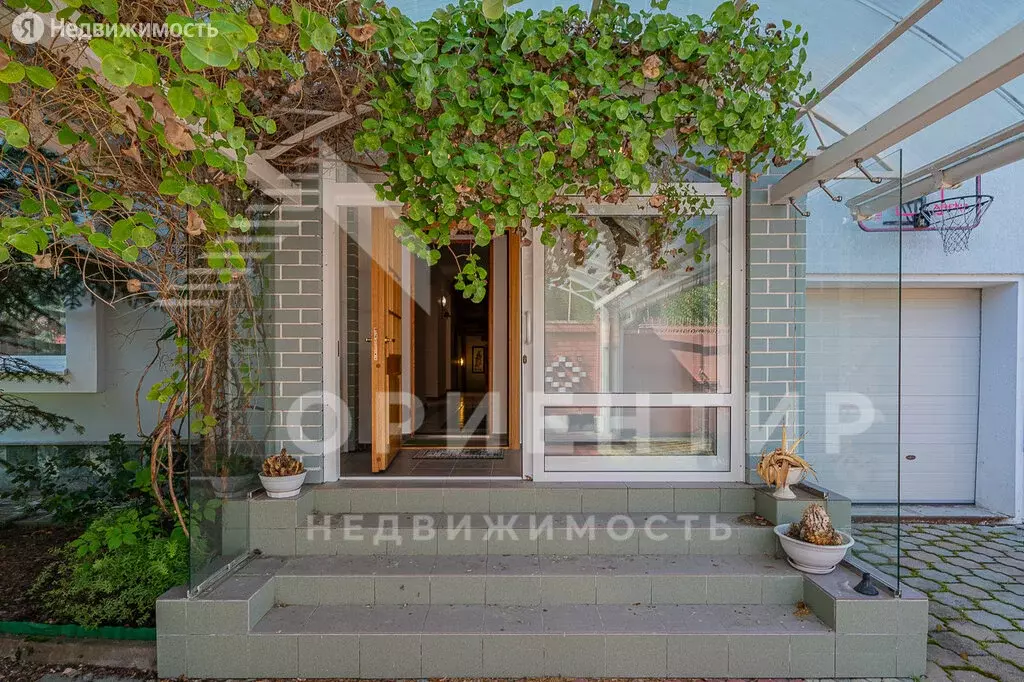 Дом в село Курганово, микрорайон Зуброво, 79 (387.8 м) - Фото 1