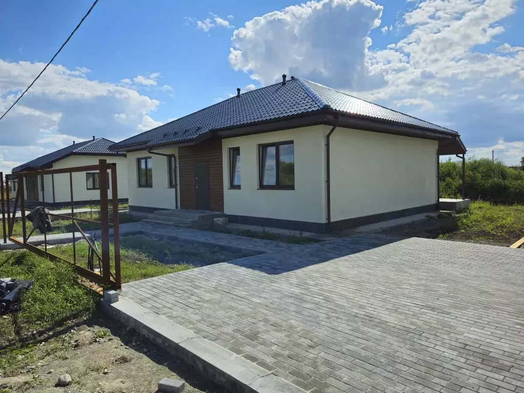 Дом в Челябинская область, Сосновский муниципальный округ, пос. ... - Фото 1