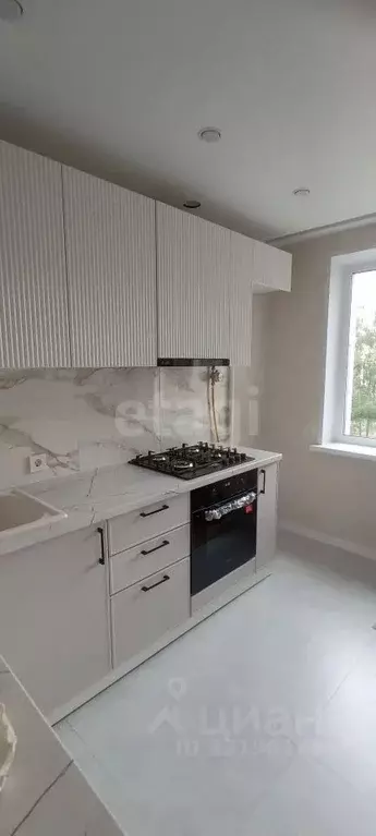 2-к кв. Чувашия, Чебоксары Эгерский бул., 31 (50.1 м) - Фото 1