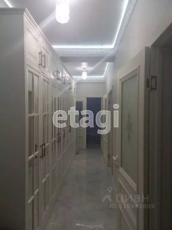 3-к кв. Ингушетия, Назрань Московская ул. (78.0 м) - Фото 0
