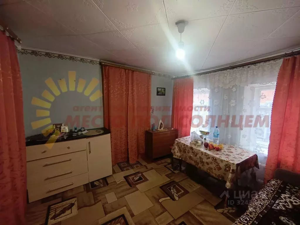 Дом в Краснодарский край, Щербиновский район, с. Глафировка ул. Кирова ... - Фото 1