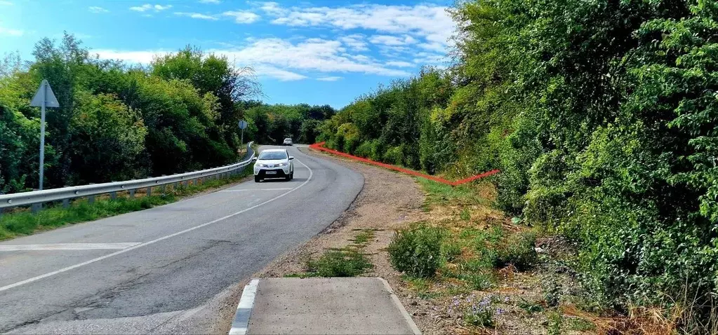 Участок в Крым, Симферопольский район, Чистенское с/пос, с. Фонтаны ш. ... - Фото 1