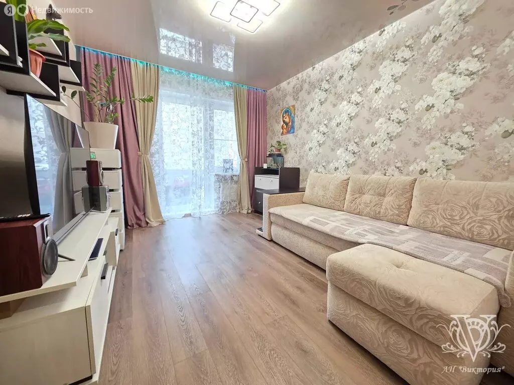 3-комнатная квартира: Ухта, проспект Зерюнова, 18 (69.3 м) - Фото 2