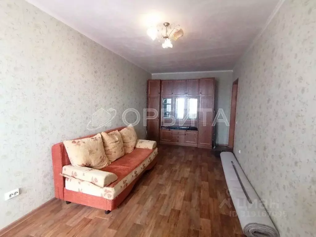 1-к кв. Тюменская область, Тюмень ул. Лесопарковая, 17 (35.7 м) - Фото 0