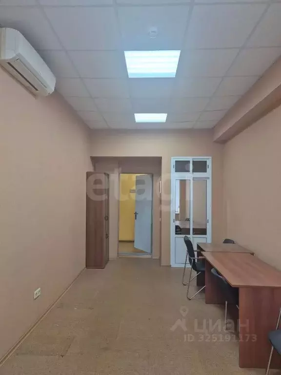 Офис в Липецкая область, Липецк пл. Петра Великого, 5 (19 м) - Фото 1