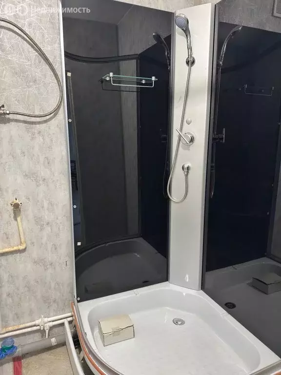 1-комнатная квартира: городской посёлок Тайцы, Советская улица, 15А ... - Фото 1