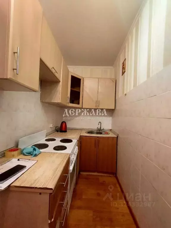 2-к кв. Белгородская область, Старый Оскол Макаренко мкр, 12 (40.0 м) - Фото 2