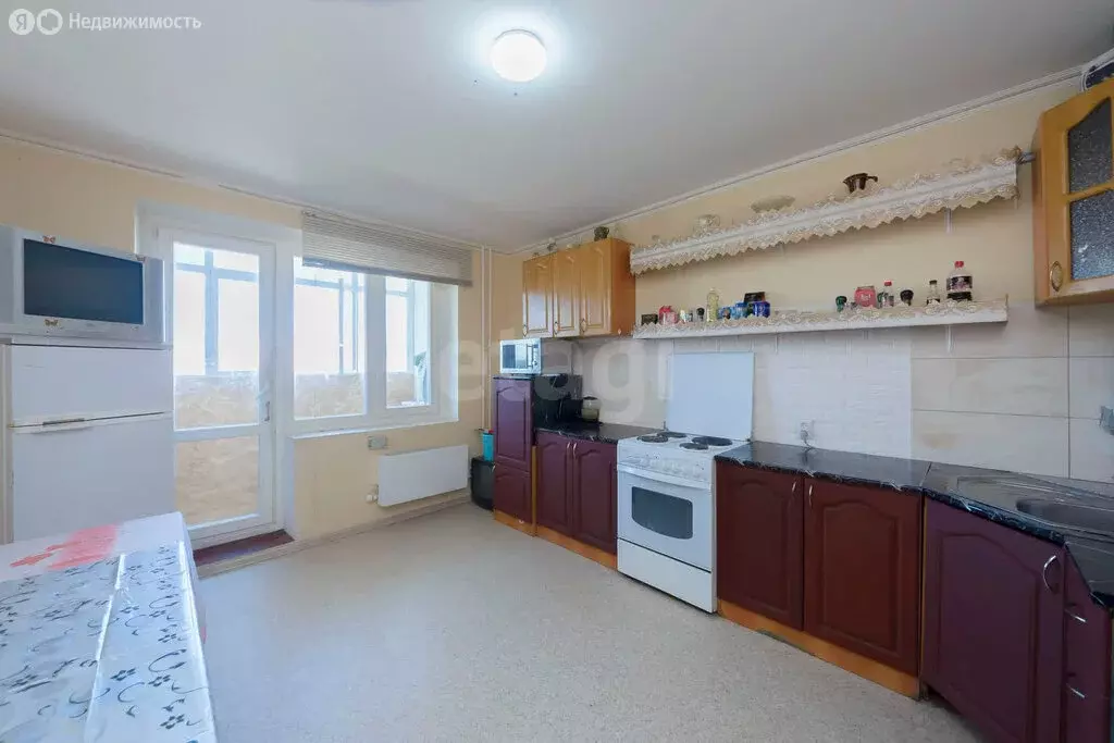3-комнатная квартира: Тюмень, улица Павла Шарова, 1к1 (86 м) - Фото 1