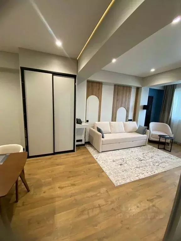 3-к кв. Краснодарский край, Сочи Светлана мкр, ул. Учительская, 3 ... - Фото 1