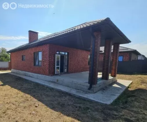 Дом в Ильский, Абрикосовая улица (109 м) - Фото 2