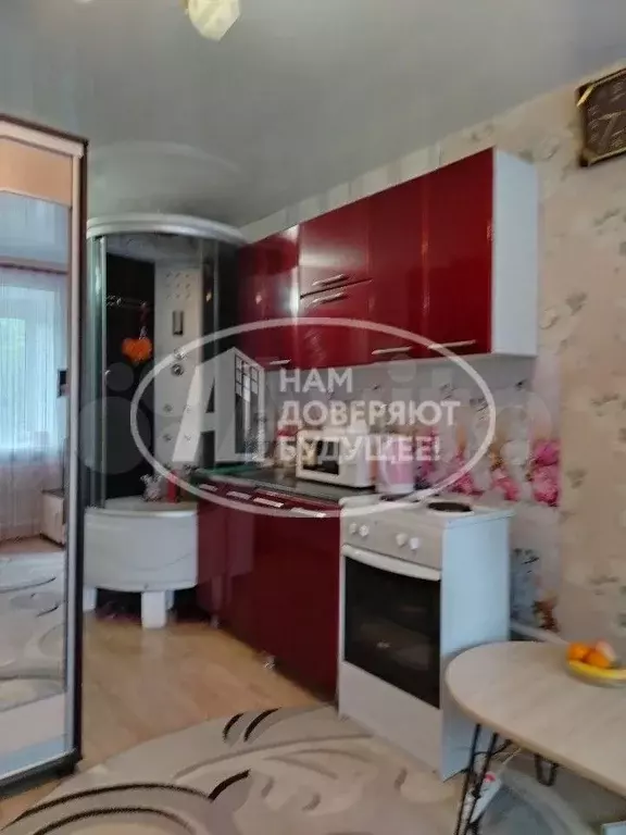 Комната 17 м в 1-к., 4/5 эт. - Фото 0