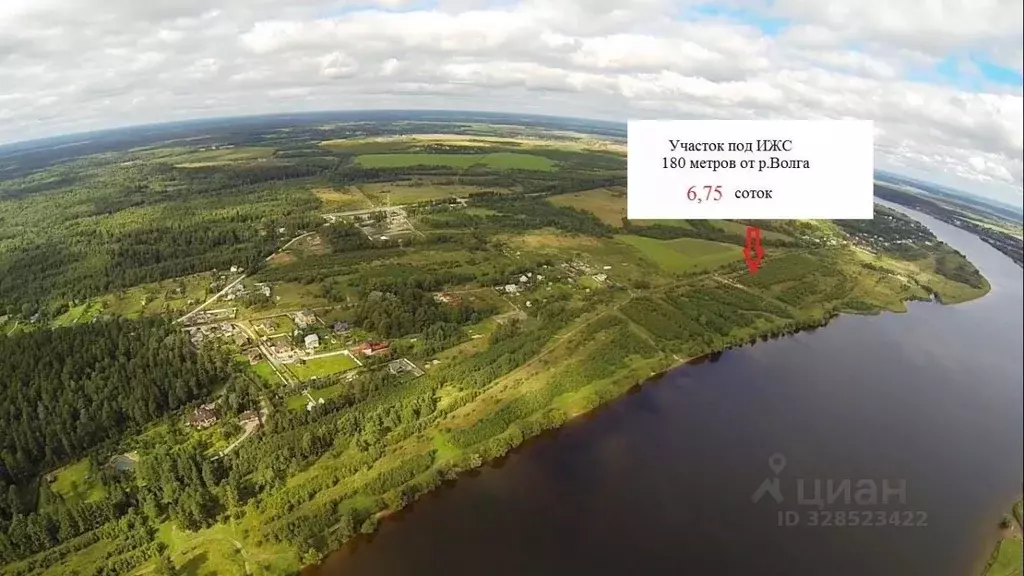 Участок в Тверская область, Кимрский муниципальный округ, д. Крева ул. ... - Фото 1