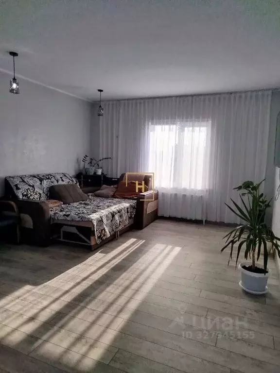 Дом в Крым, Сакский район, с. Уютное ул. Мира, 1 (168 м) - Фото 2