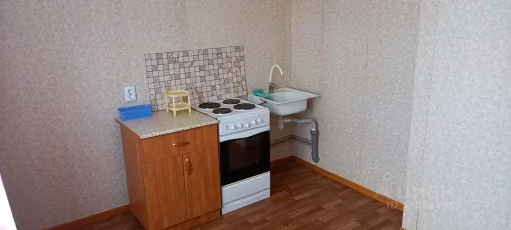 1-к кв. Курская область, Курск просп. Вячеслава Клыкова, 83 (37.0 м) - Фото 2