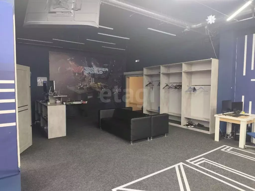 Помещение свободного назначения в Коми, Сыктывкар ул. Ленина, 74 (221 ... - Фото 2