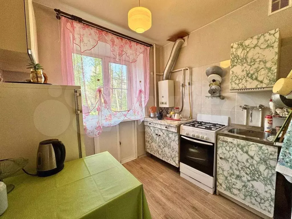 2-к. квартира, 54 м, 2/5 эт. - Фото 0
