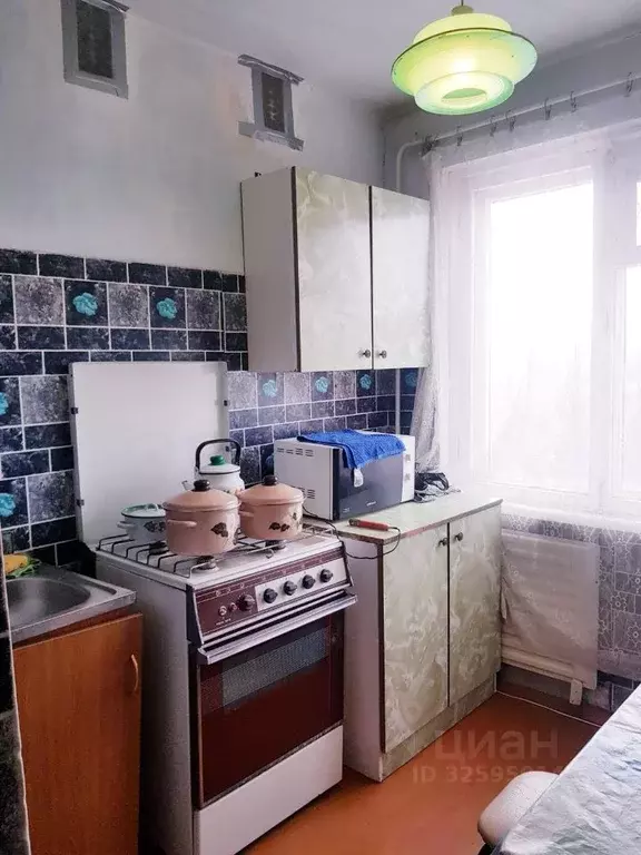 2-к кв. Оренбургская область, Новотроицк ул. Гагарина, 9 (47.0 м) - Фото 2