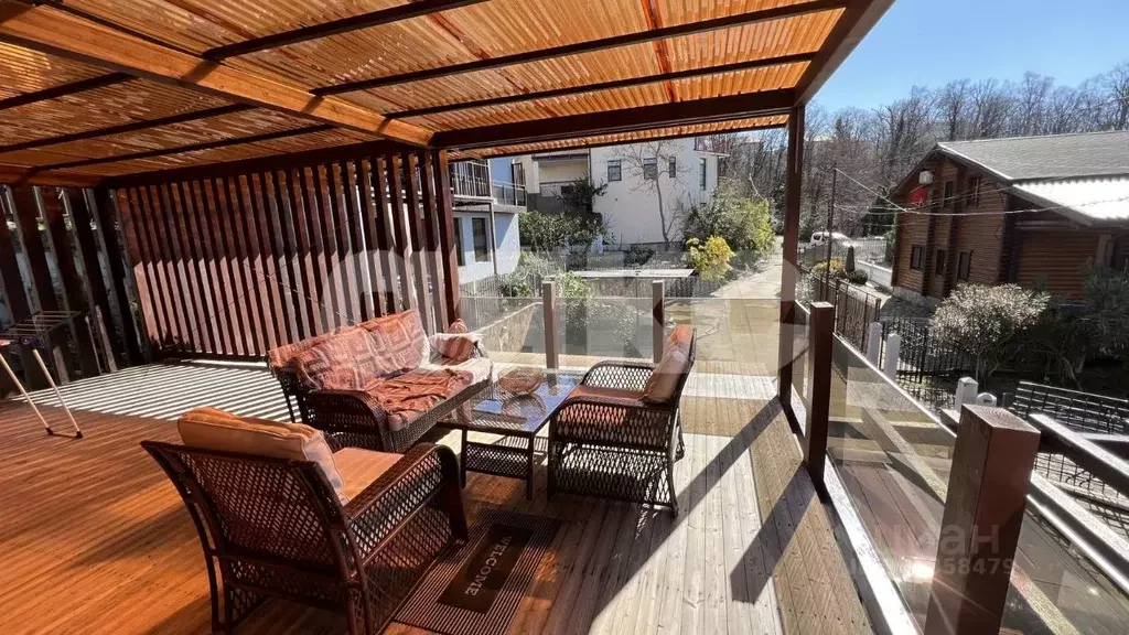 Дом в Краснодарский край, Сочи Каштановая ул., 9 (200 м) - Фото 2