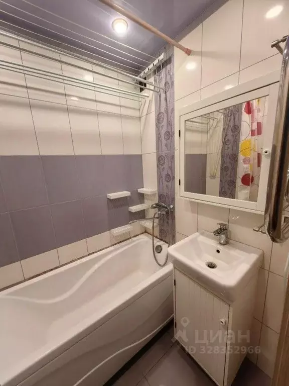 3-к кв. Свердловская область, Заречный ул. Ленина, 34 (72.2 м) - Фото 1