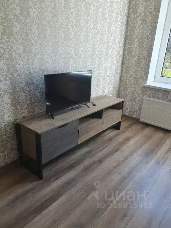 1-к кв. Калининградская область, Светлогорск ул. Цветочная, 3 (32.0 м) - Фото 1