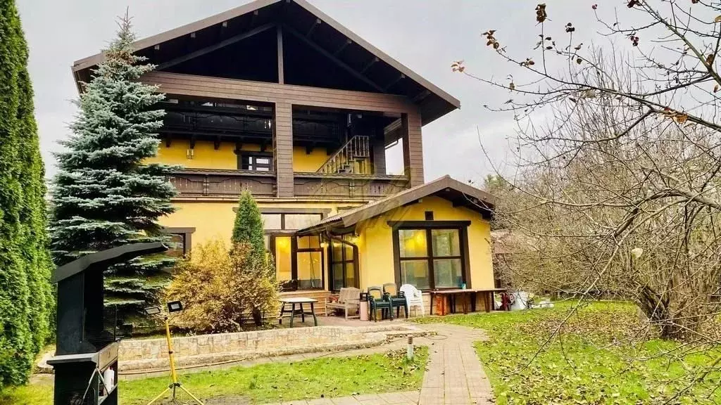 Дом в Московская область, Красногорск городской округ, с. Ильинское ... - Фото 1