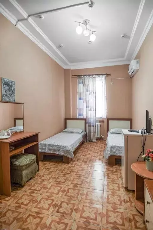 Комната Краснодарский край, Геленджик ул. Островского, 4 - Фото 1