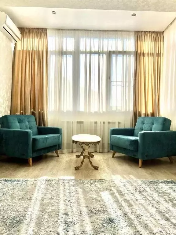 3-к кв. Дагестан, Каспийск ул. М. Халилова, 48Б (95.0 м) - Фото 1