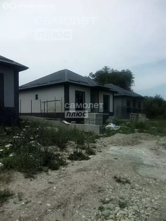 Дом в станица Ессентукская, улица Романа Кулакова, 38А (130 м) - Фото 1