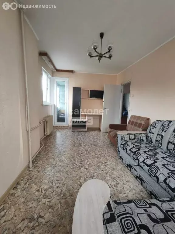 3-комнатная квартира: Каменногорск, Ленинградское шоссе, 90 (62.8 м) - Фото 1