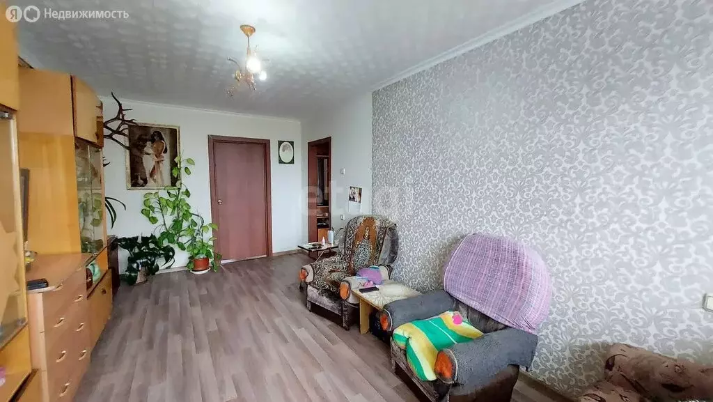 2-комнатная квартира: посёлок городского типа Зеленогорский, ... - Фото 1