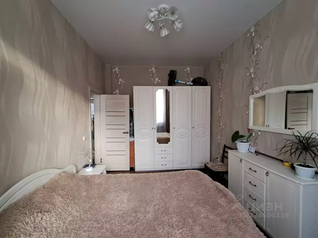 3-к кв. Челябинская область, Челябинск Российская ул., 59 (82.0 м) - Фото 1