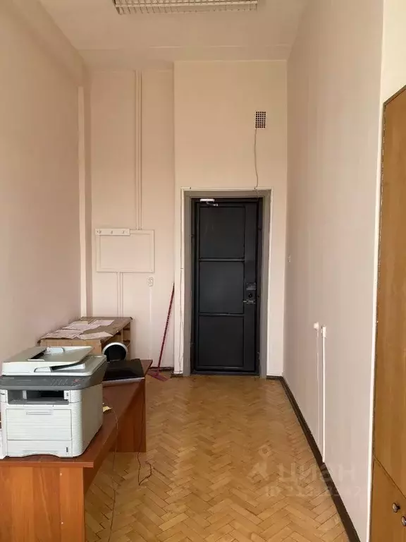 Помещение свободного назначения в Санкт-Петербург пос. Тярлево,  (18 ... - Фото 1