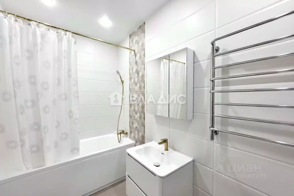 2-к кв. Карелия, Петрозаводск проезд Финский, 8 (53.8 м) - Фото 0