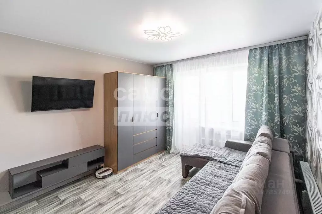 1-к кв. Омская область, Омск ул. Завертяева, 9к17 (36.2 м) - Фото 0