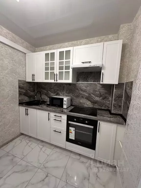 1-к кв. Татарстан, Казань ул. Баки Урманче, 4к2 (33.1 м) - Фото 2