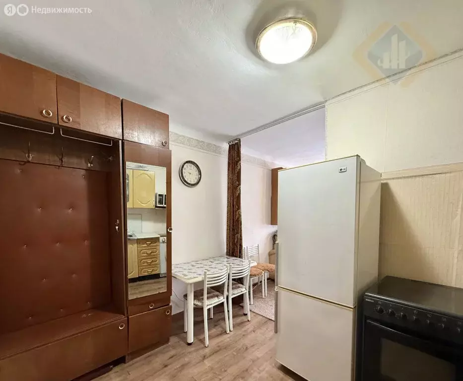 1к в 10-комнатной квартире (18.4 м) - Фото 1