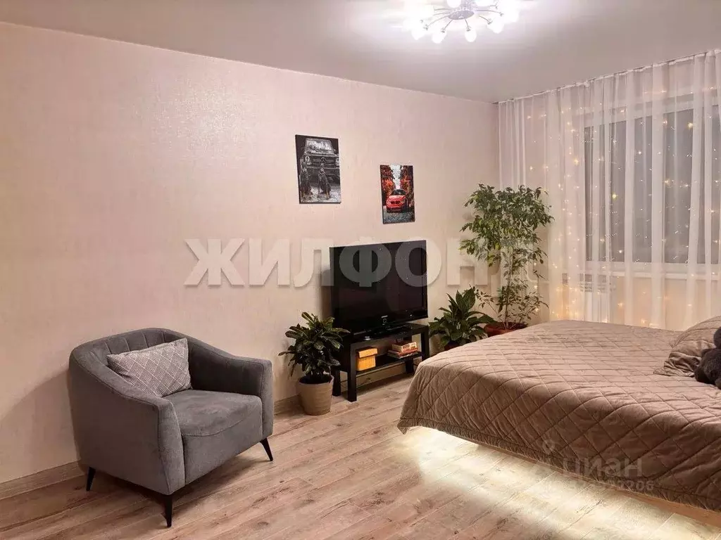 Комната Томская область, Томск просп. Мира, 27 (39.0 м) - Фото 1