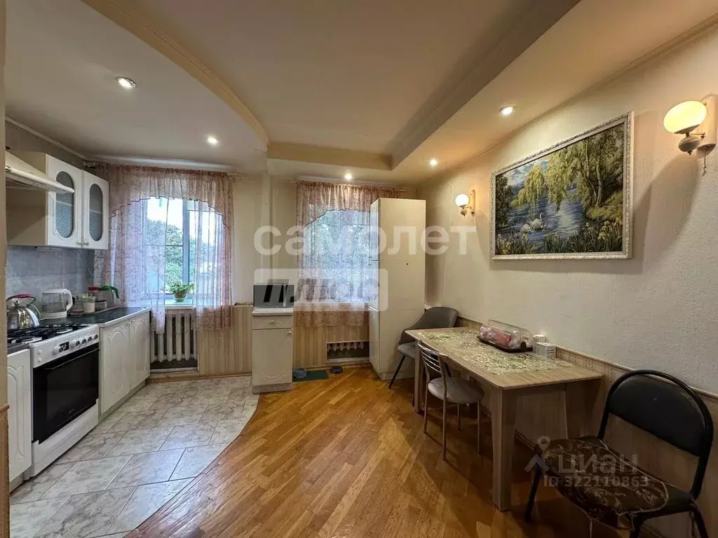 3-к кв. Ярославская область, Углич Ярославская ул., 29 (90.7 м) - Фото 1