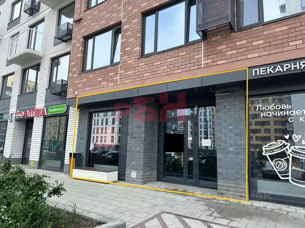 Помещение свободного назначения в Тюменская область, Тюмень ул. Андрея ... - Фото 1