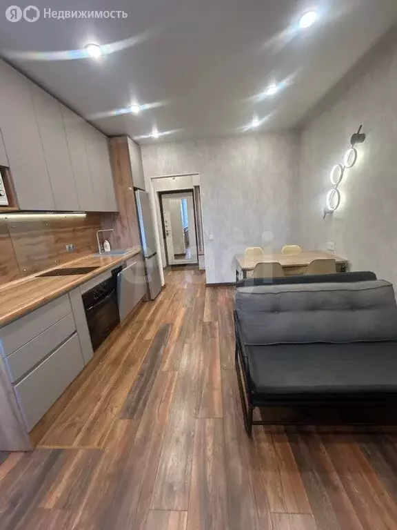 Квартира-студия: Новый Уренгой, улица имени В.Я. Петуха, 3/3 (33.2 м) - Фото 1