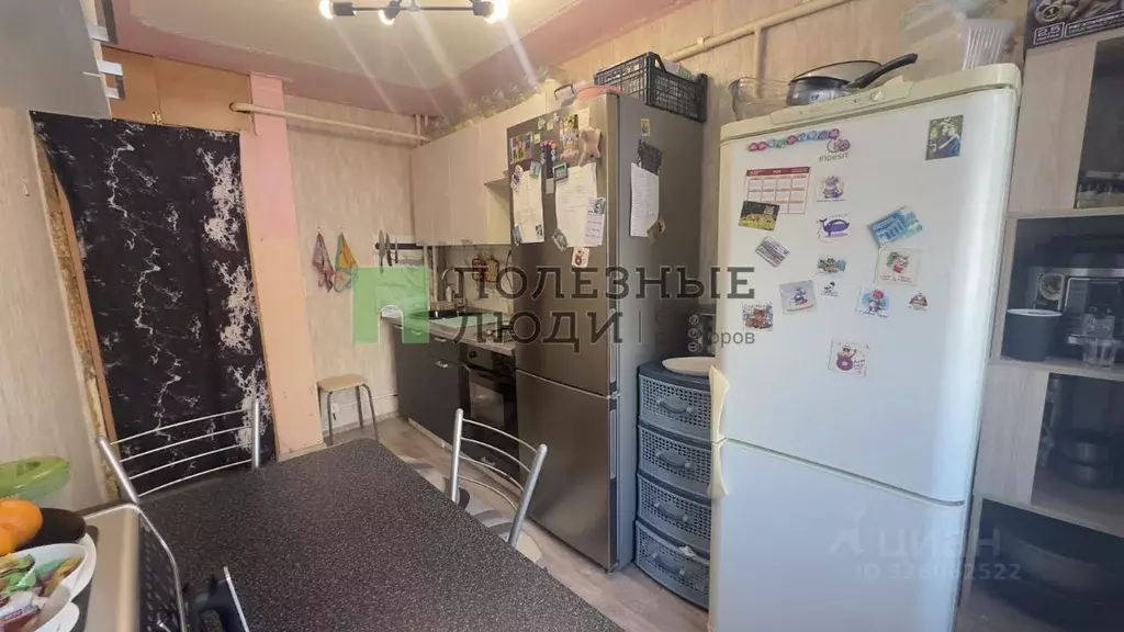 3-к кв. Курганская область, Курган Заозерный жилрайон, 1-й мкр, 15 ... - Фото 2
