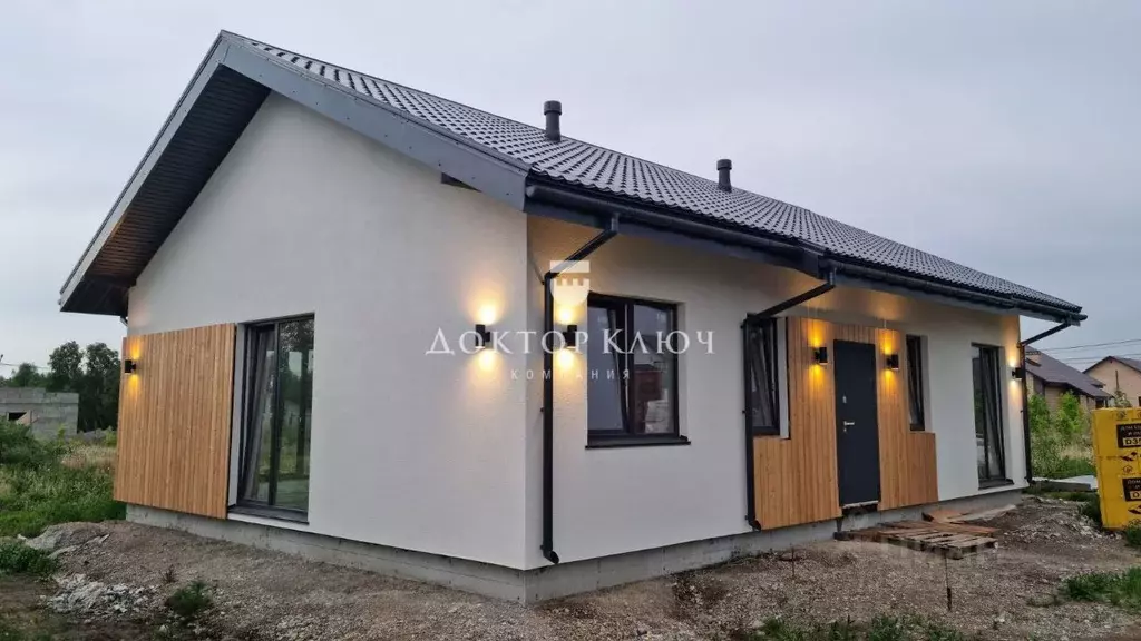 Дом в Новосибирская область, Новосибирский район, Каменский сельсовет, ... - Фото 0