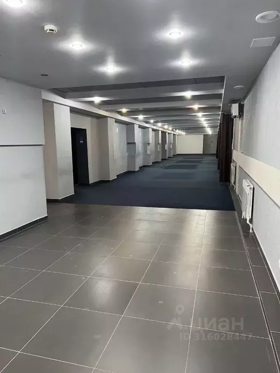Помещение свободного назначения в Волгоградская область, Волжский ул. ... - Фото 0